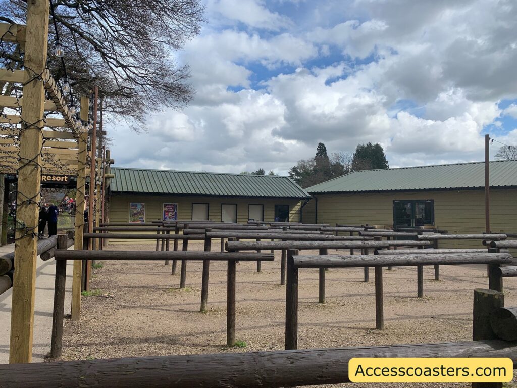 Image shows a queue line with a ticket office at the front