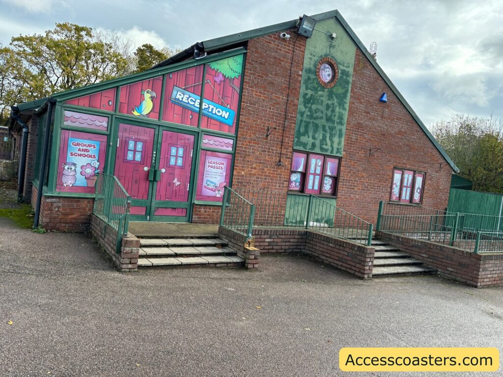 Reception building at Pleasurewood Hills 